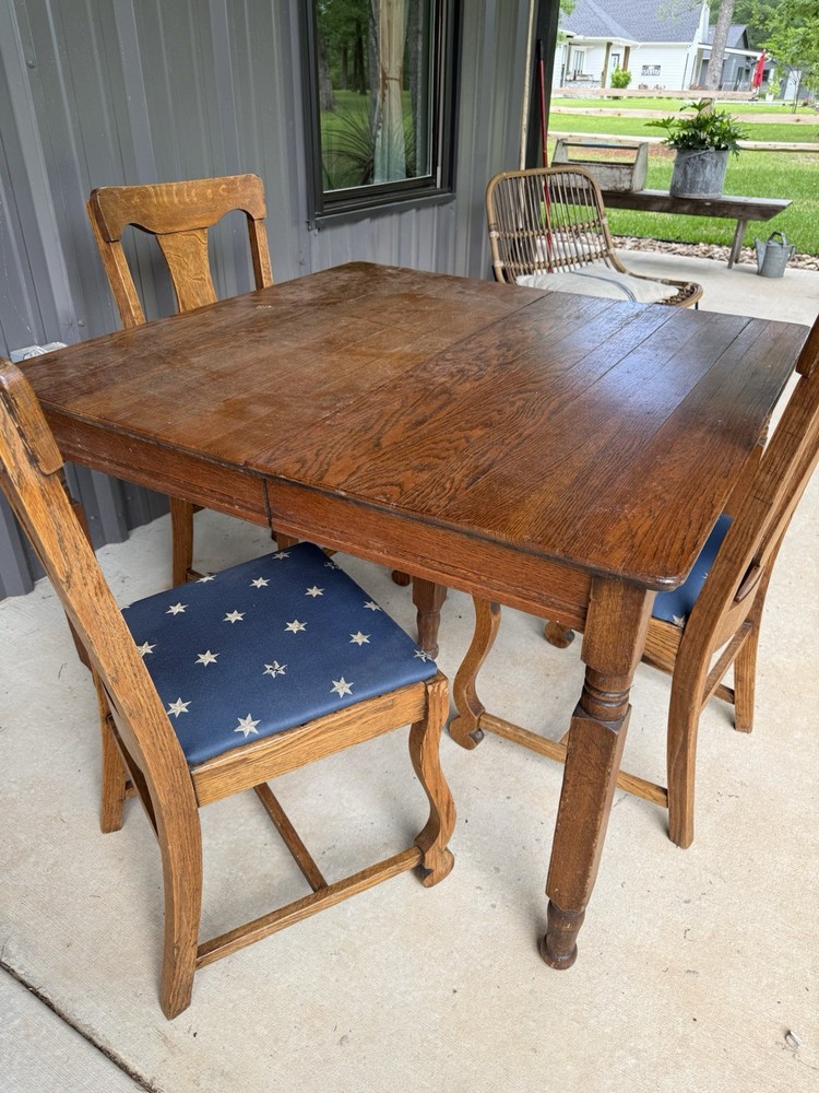 Wood Rectangular Dining Table Set w/ 6 Chairs, Brown Medium Tone Star Cushions