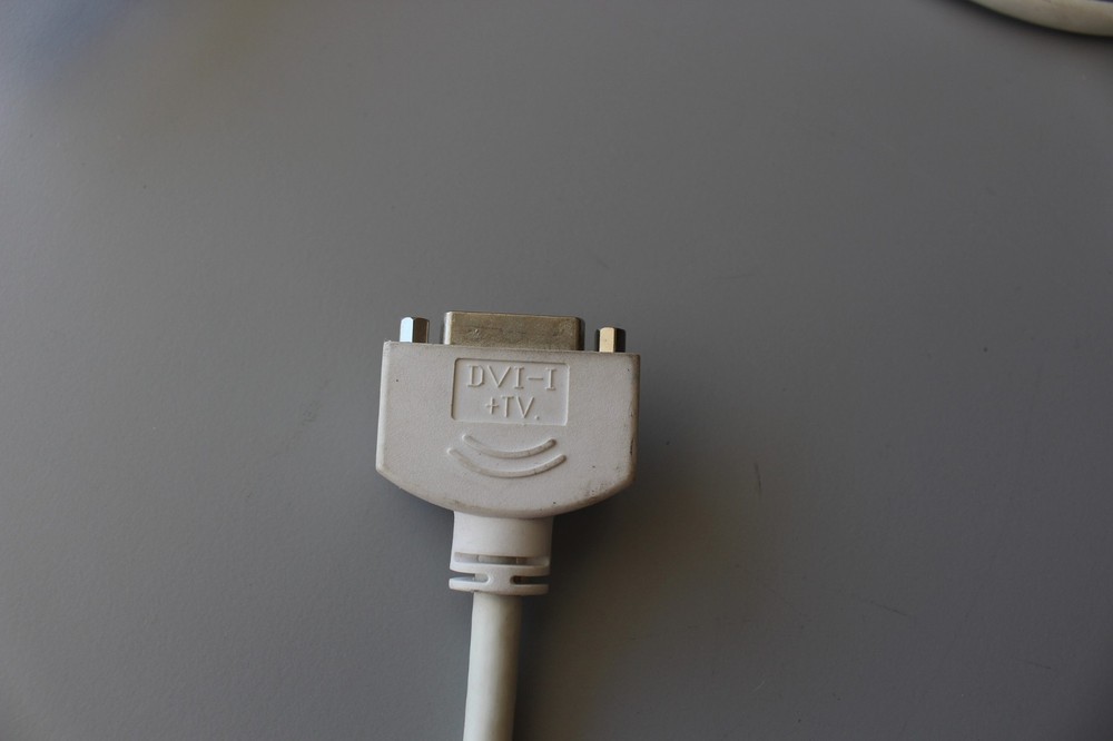 Colorgraphics DVI-I+TV. Cable