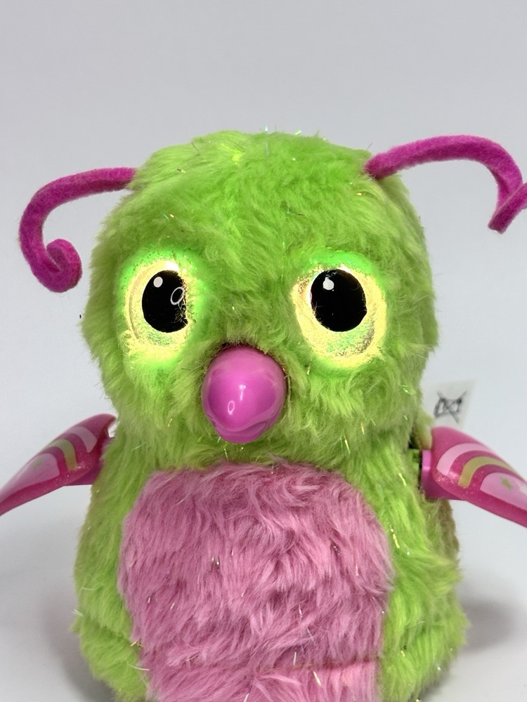 Hatchimals Glittering Garden Burtle, Works
