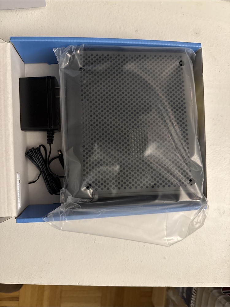 Motorola MB8600 DOCSIS 3.1 Cable Modem