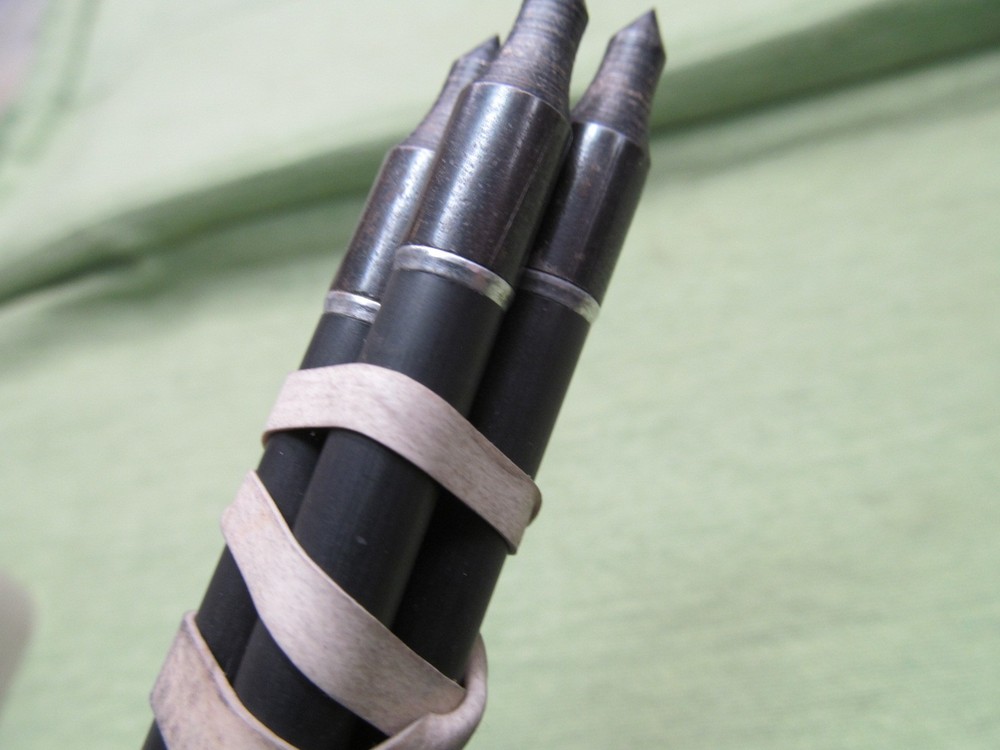 Four (4) PSE Carbon Force Dominator 300 Arrows
