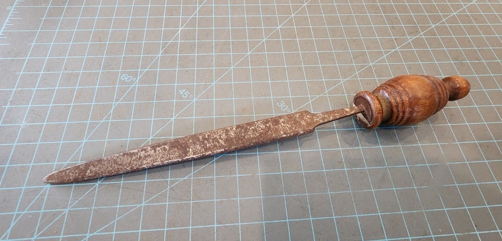 PRIMITIVE HANDMADE GOUGE TURNED HANDLE 10" LONG - mjkT