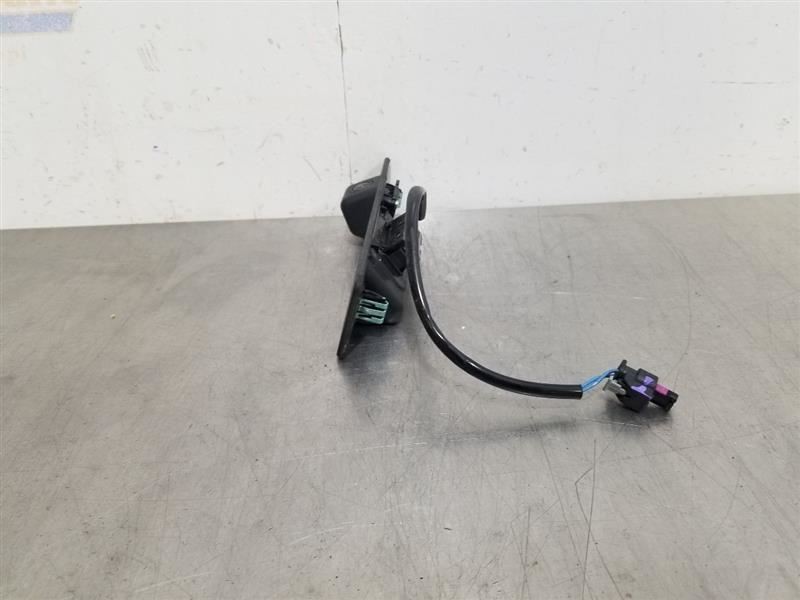 20 2020 CHEVY EQUINOX REAR VIEW CAMERA PROJECTOR