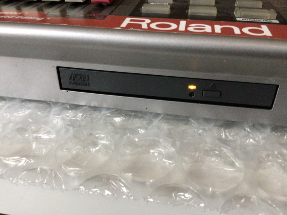 Roland VS-2000CD Digital Studio Workstation with FX Card