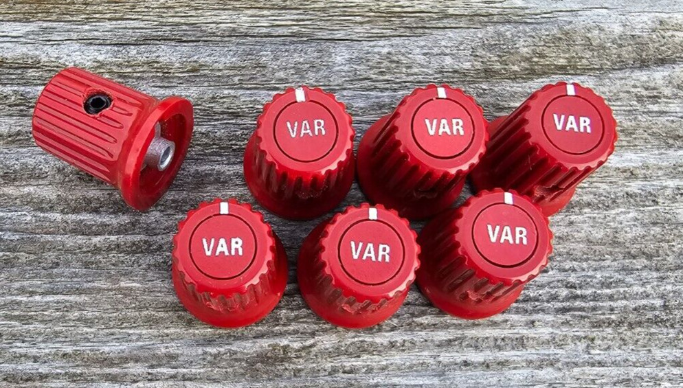 Tektronix or HP " VAR " red knob