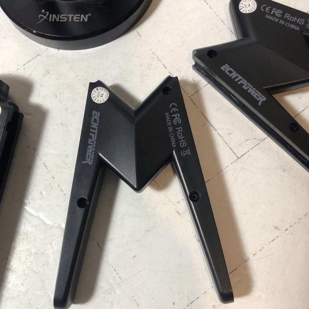 Insten Joycon Nintendo Switch Controller Hub Charger 2 Kinvoca, 2 Echtpower Grip