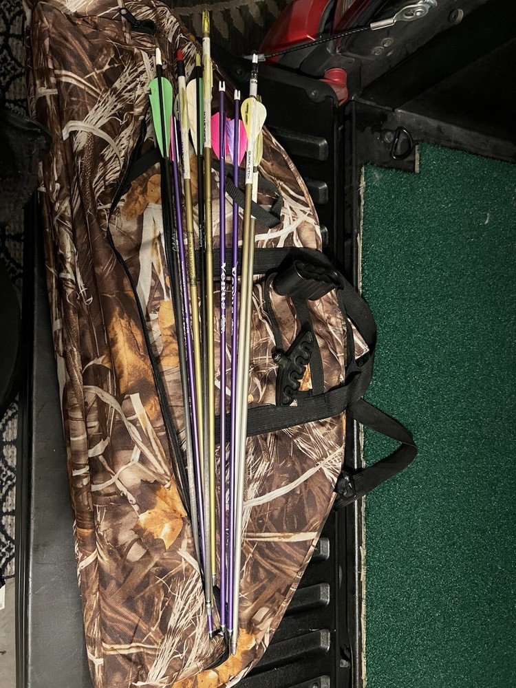 Compound Bow Black Red with Arrows, Release Aid, Sight, Camouflage Case