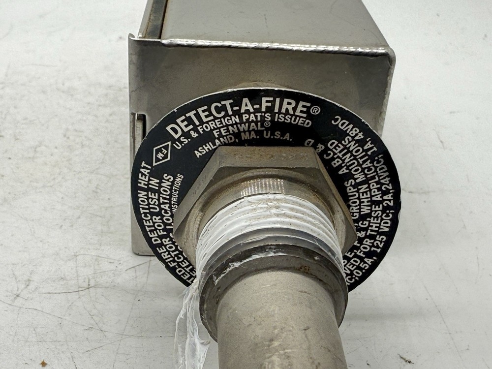 Fenwal Detect-A-Fire Heat Detector | Explosion-Proof Thermal Sensor 125VDC 24VDC