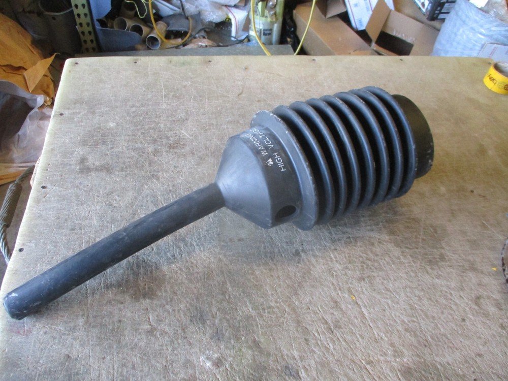 NOS Rubberized Protector for Harris High Voltage HF NVIS Spring Base, HMMWV