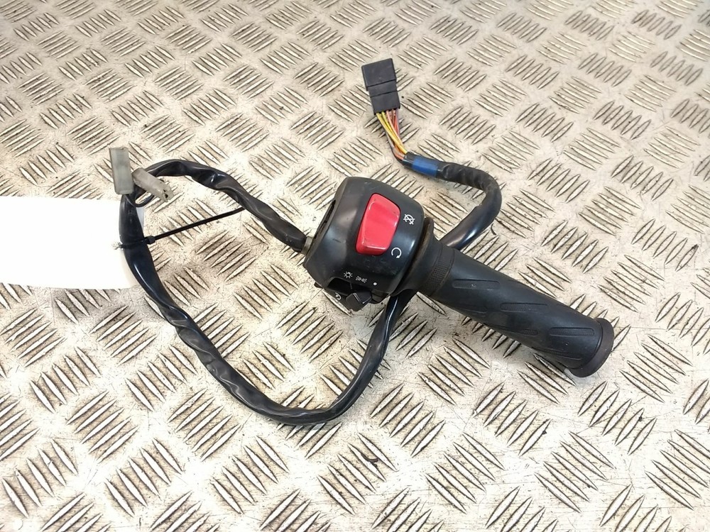 2000 SUZUKI AN250 2001 Right Hand Switch Gear