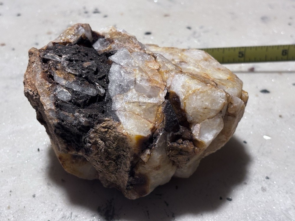 quartz gold ore