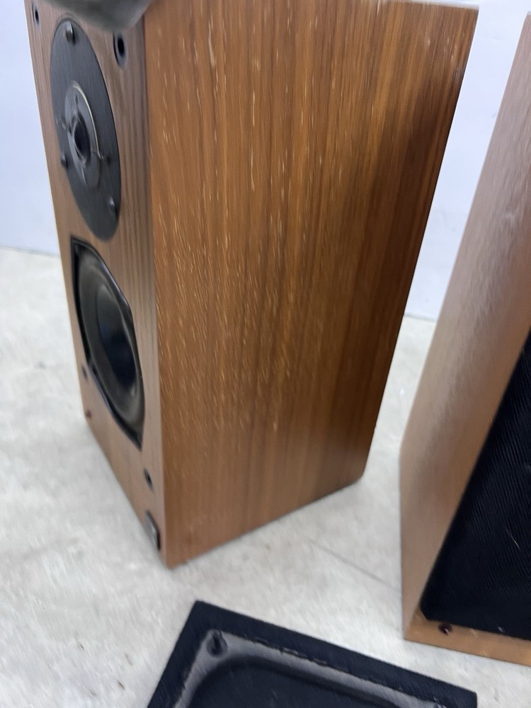 As-Is~KEF Reference Series Model 101 Speakers