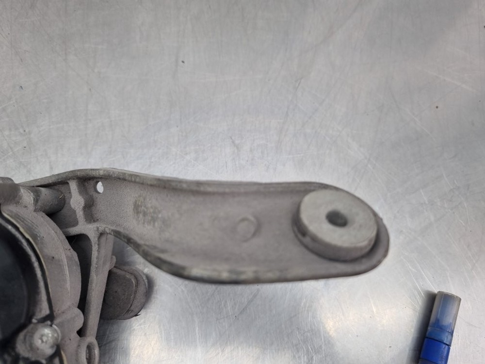 VAUXHALL ZAFIRA 12-16 WINDSCREEN WIPER MOTOR FRONT