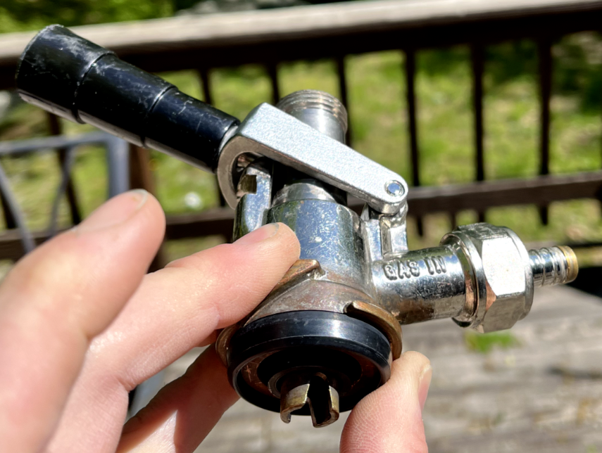 Random S System Beer Coupler Tap Sankey Grundy Draft