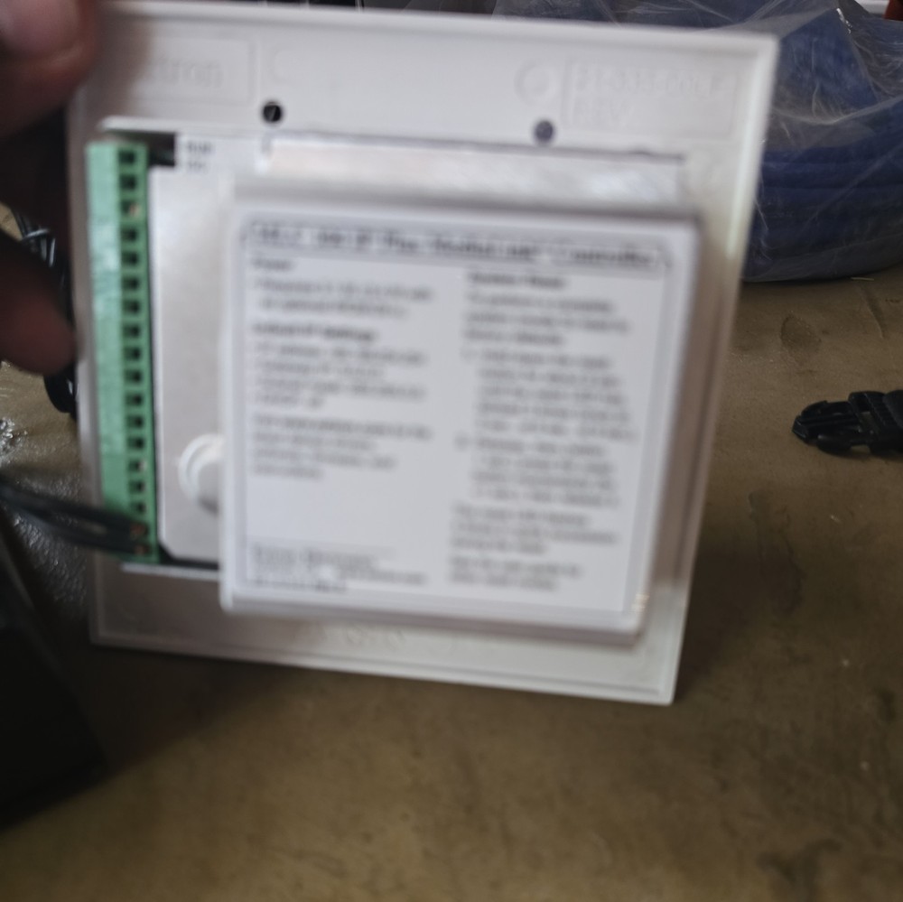 Extron Electronics MLC 104 IP Plus MediaLink Button Controller