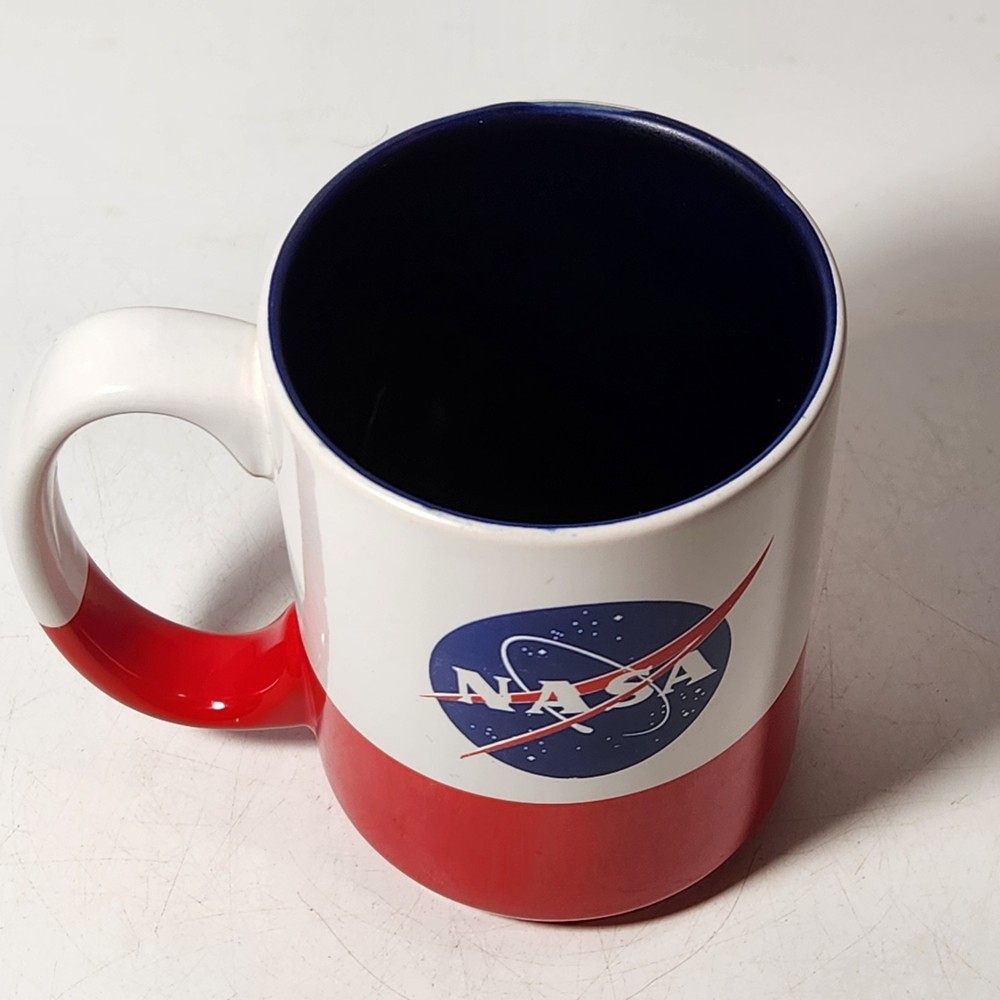 Space Shuttle Discovery Coffee Cup STS-114 "Return to Flight" Commemorative Mug