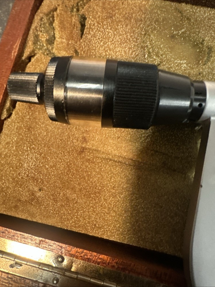 Brown & Sharpe 3”-4” 40-10 Micrometer