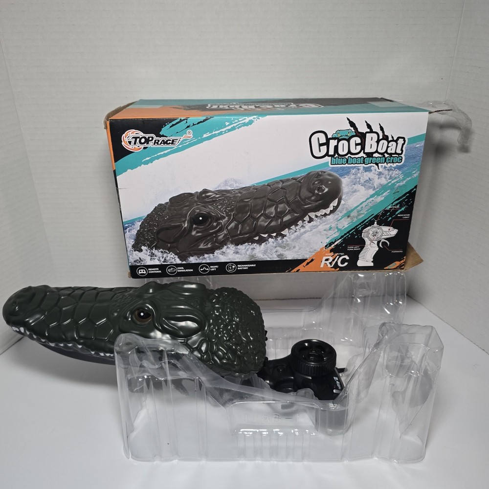 Remote Control RC Crocodile Head Themed Boat- 10” Rechargeable Battery Pool New
