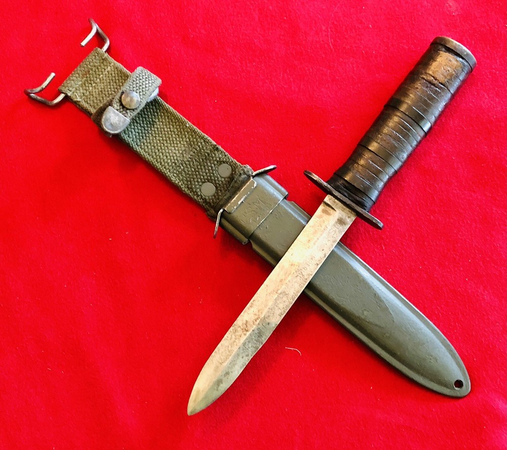 WW2 US M3 IMPERIAL CUSTOMIZED (MARKED ON BLADE) & USM8 SHEATH