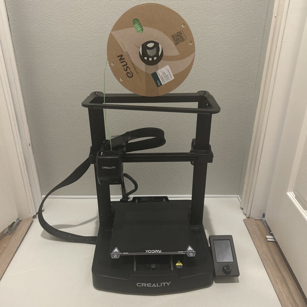 3D Printer: Reality Ender 3 V3 Se Modded With Light Bar