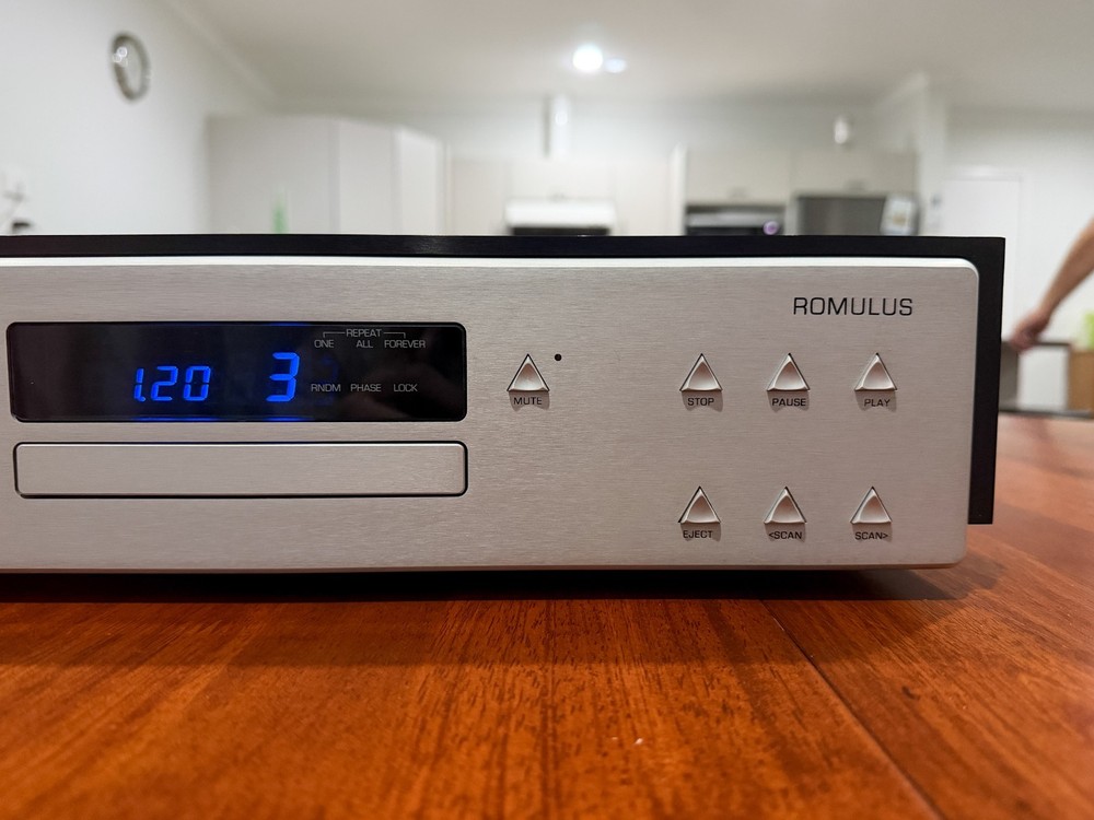 Aesthetix Romulus Eclipse CD Player / DAC - Excellent condition!