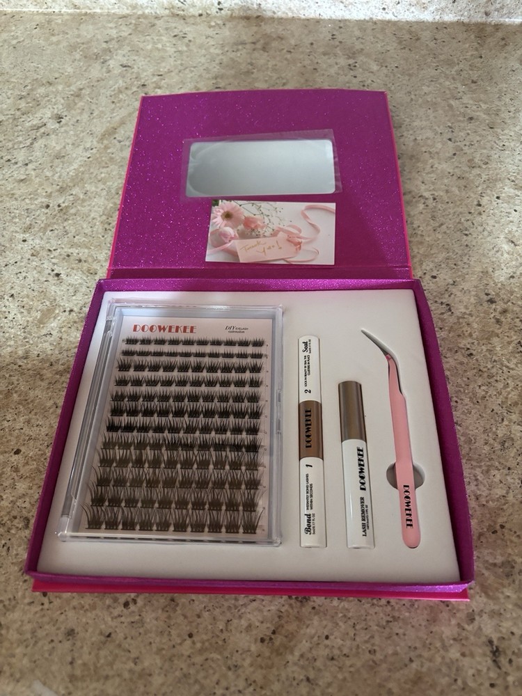 Doowekee Boutique Eyelash Set