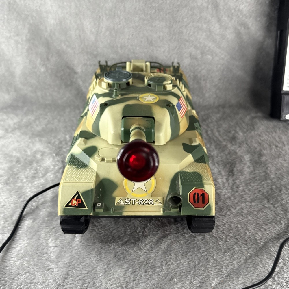 Vintage 1983 ECHO COMMANDER'S TANK Wire Remote Control Missing Parts