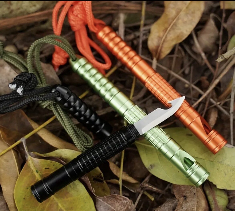 Ultimate Outdoor Multi-tool          Knife/Fire Starter Survival Tool (  Black )