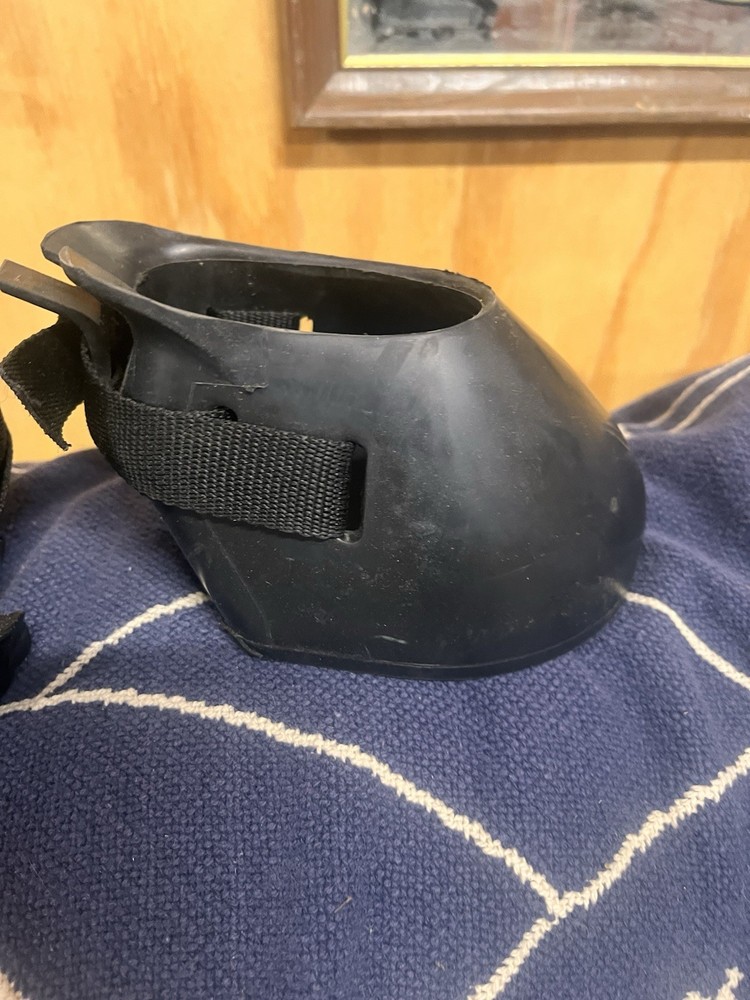 Dura-Tech® Protective Rubber Horse Boot Size Medium With 1” Strap
