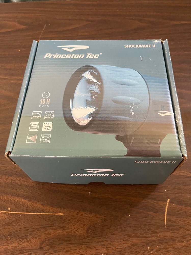 Princeton Tec Shockwave II 10 hr Diving Lantern