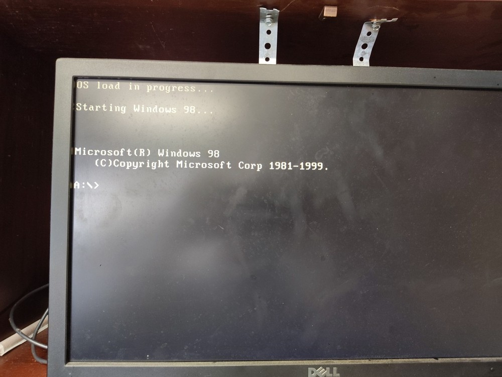 Packard Bell Pentium 233Mhz Computer Tower.