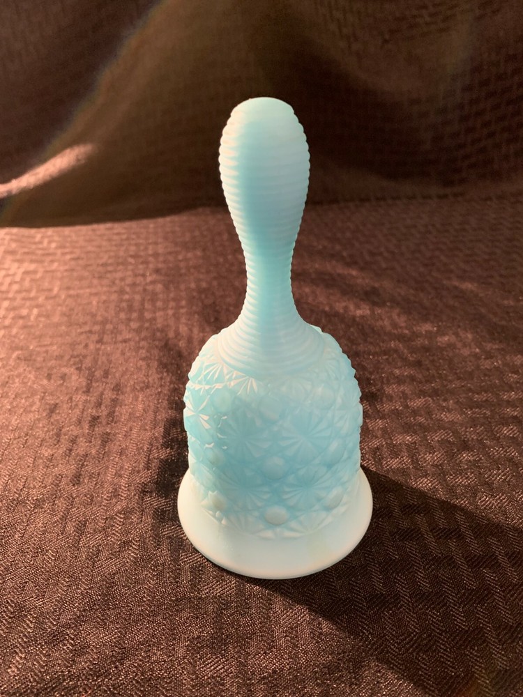 Fenton Glass Blue Daisy and Button Bell EUC