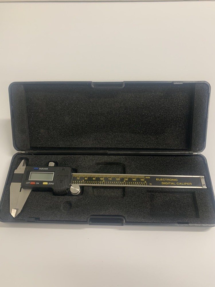 Electronic Digital Caliper 0-150mm in Hard Case