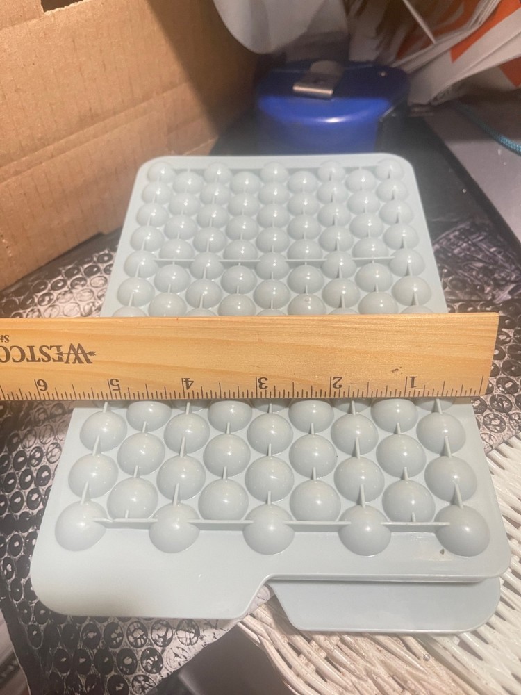 EACH ITWIST Round Ice Cube Tray DIY(M11)
