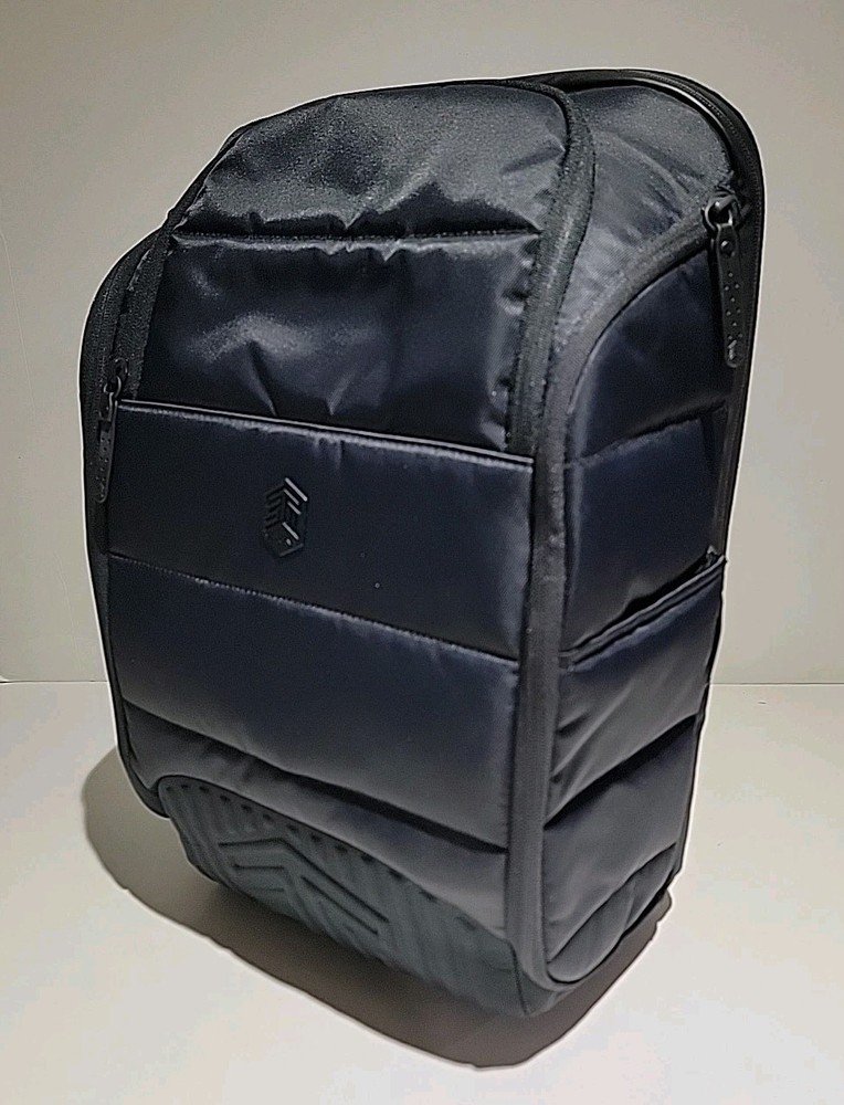 STM dux 30L 17" Versatile Tech Backpack - Black