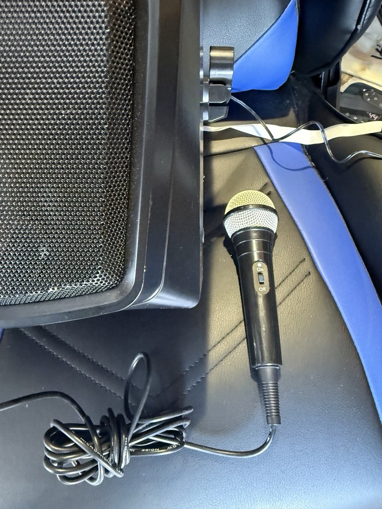 iLIVE IJMB587B Bluetooth Karaoke Party Machine