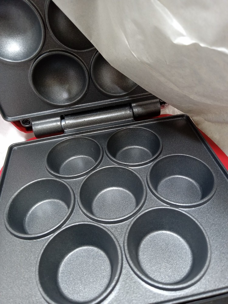 Holstein Cupcake Maker Red Makes 7 At Once