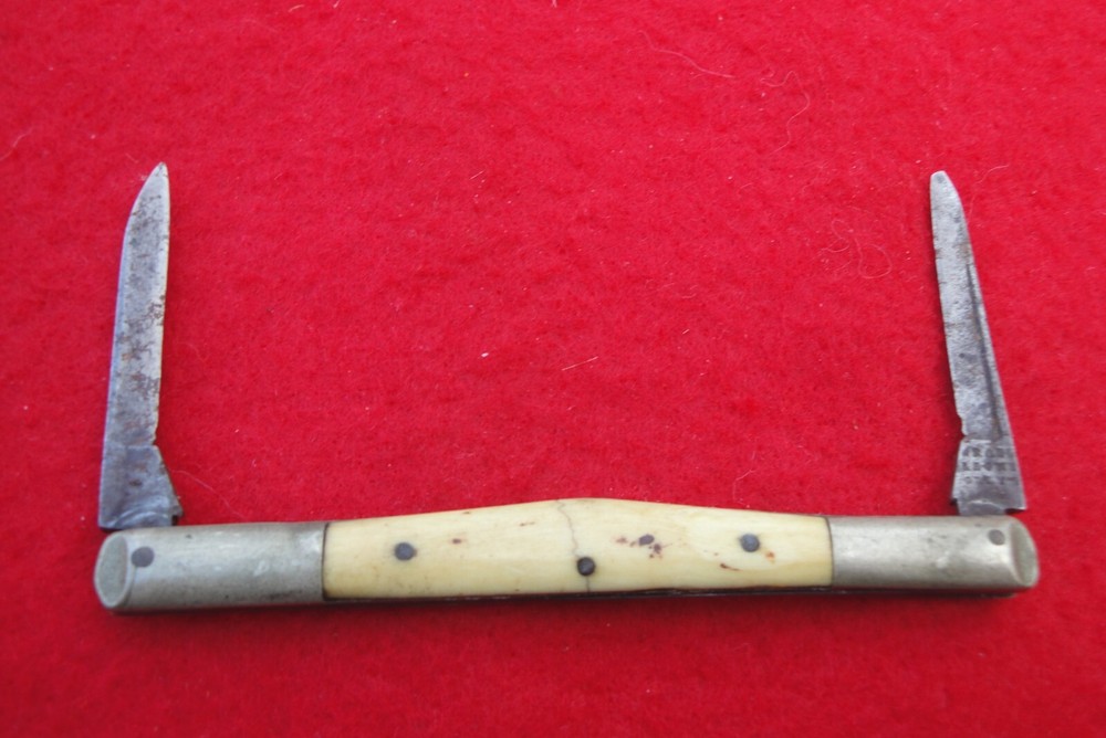 VINTAGE WRAGG & SONS MID 1800'S 2 BLADE TUXEDO KNIFE BONE HANDLE LONG PULL
