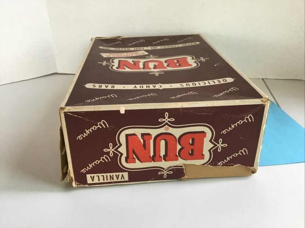 Vintage 1950 Original Wayne Candies BUN 24 Count Display Box Candy empty box