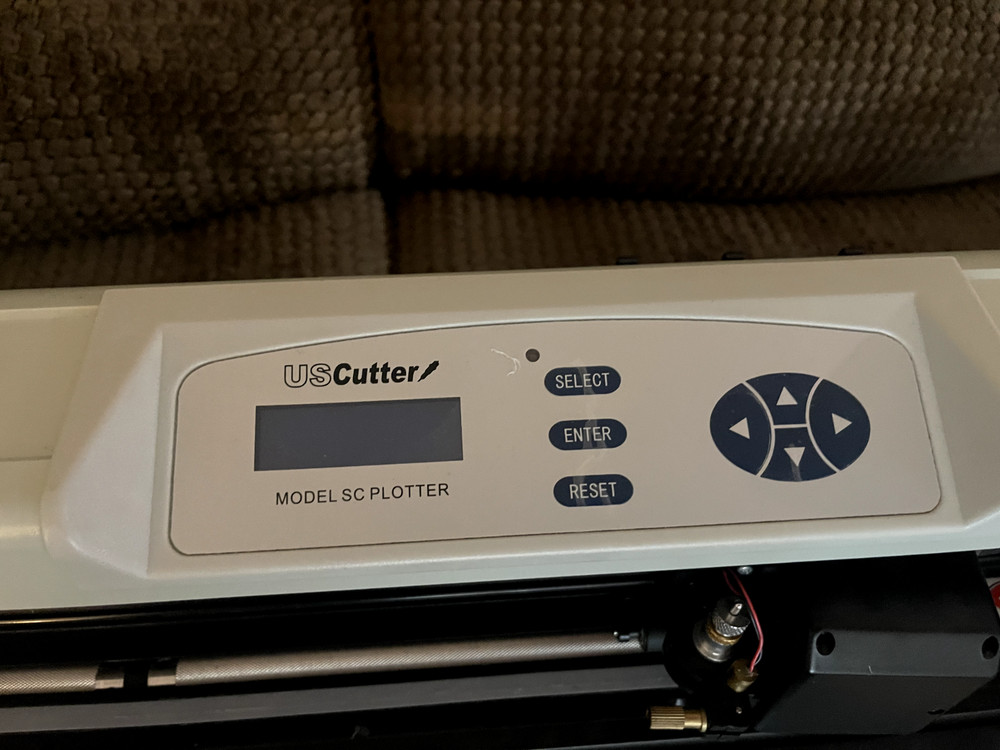 US CUTTER 28" MODEL SC PLOTTER SERIES VINYL CUTTER/PLOTTER  TYPE SC631 USCUTTER
