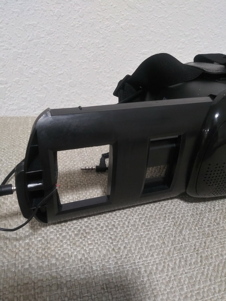 ART+VISION Virtual Reality Headset