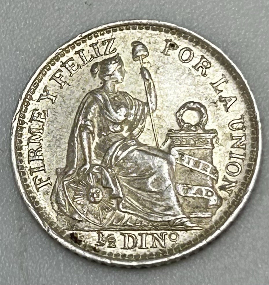 1910 Peru 1/2 Deniro Silver Coin