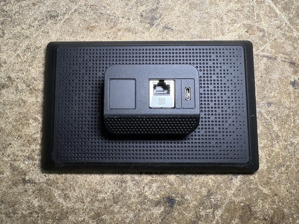 QSC Q-SYS TSC-70-G3 Touch Screen PoE