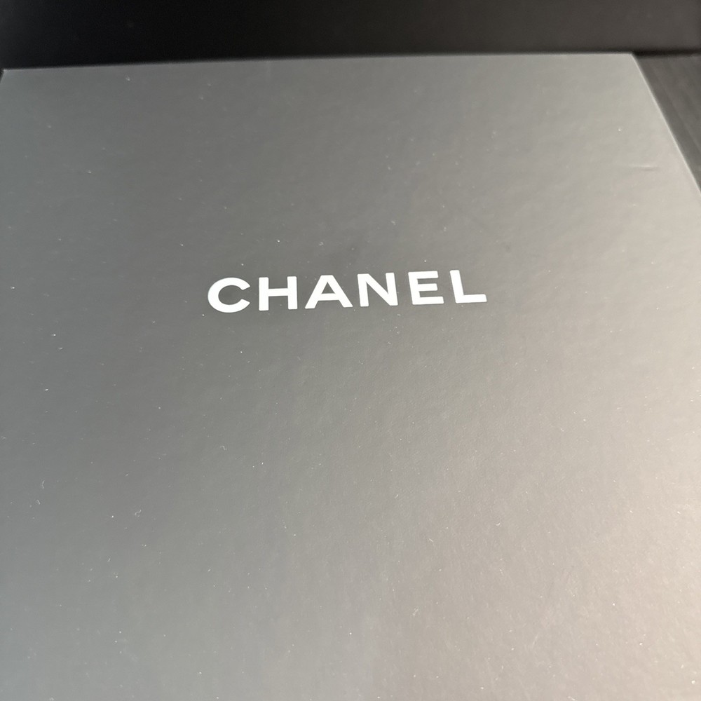 AUTHENTIC SIGNED CHANEL BLACK BOX (1455)