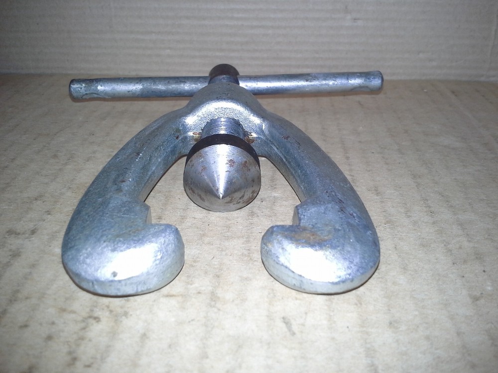 Tubing Flaring Tool. working , VGC