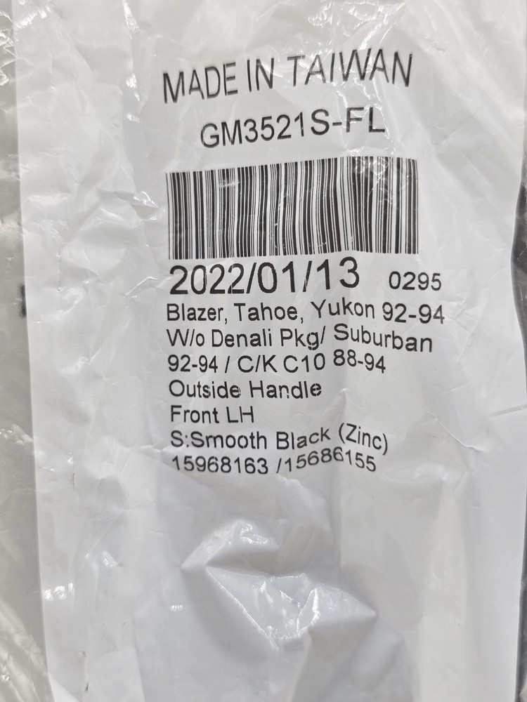 GM 3521S FL Exterior Outside Door HandLE Front Left Handle Black Matte