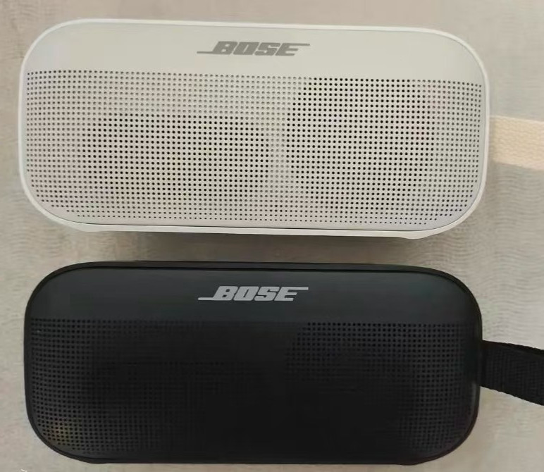 BOSE SoundLink Flex Portable Bluetooth Waterproof Dustproof Speaker-white