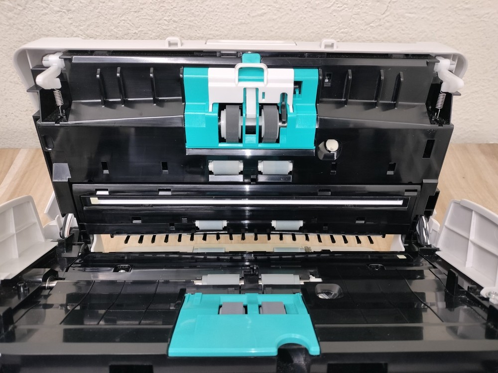 Panasonic KV-S1046C Document Scanner