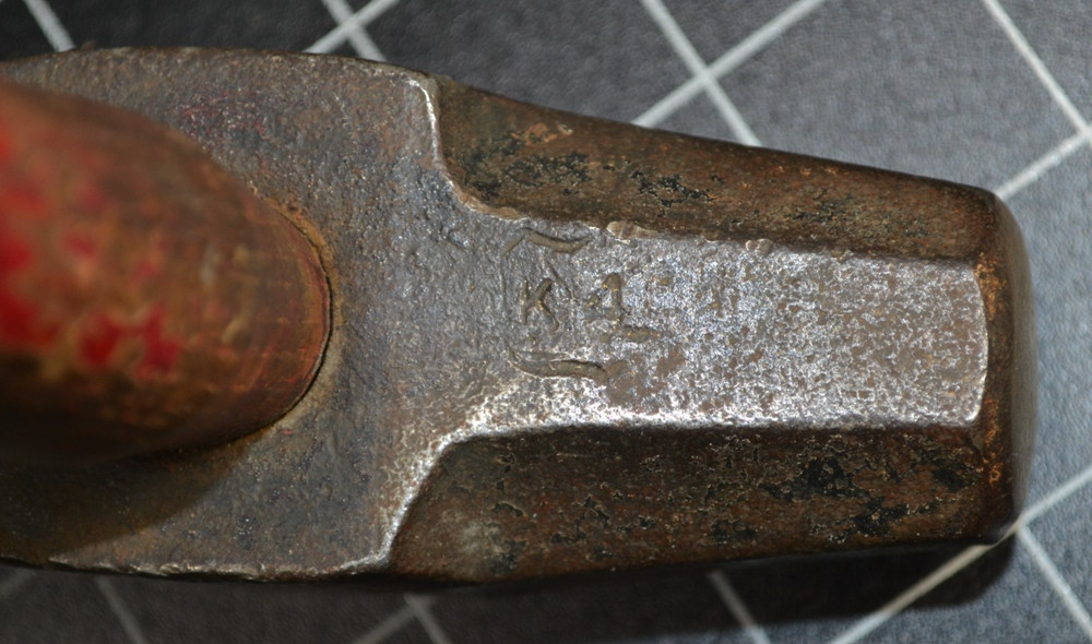 KLEIN - DOUBLE FACED STRIKING SLEDGE - 4# HEAD - ALL ORIGINAL