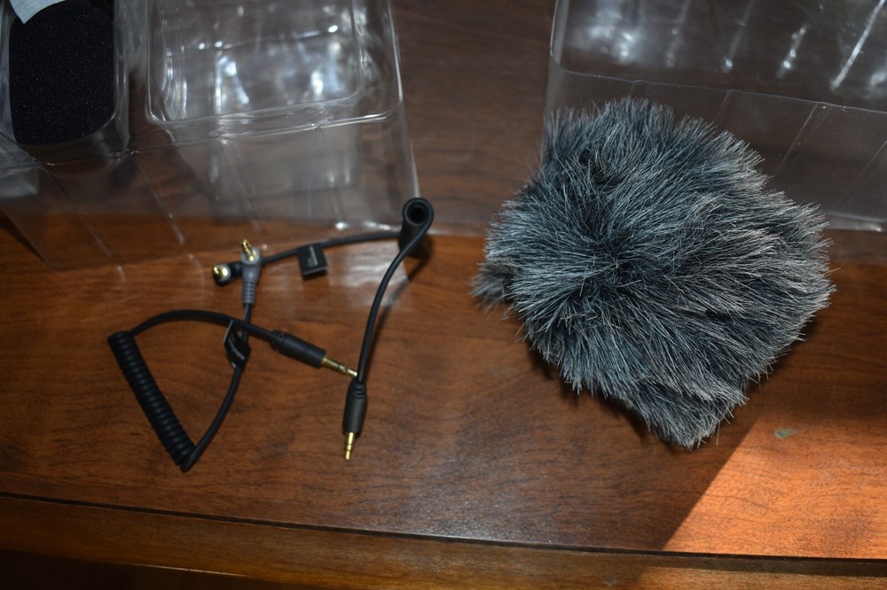 Mini Cardioid Micro Directional Black Shotgun Microphone For Smartphone/Camera 